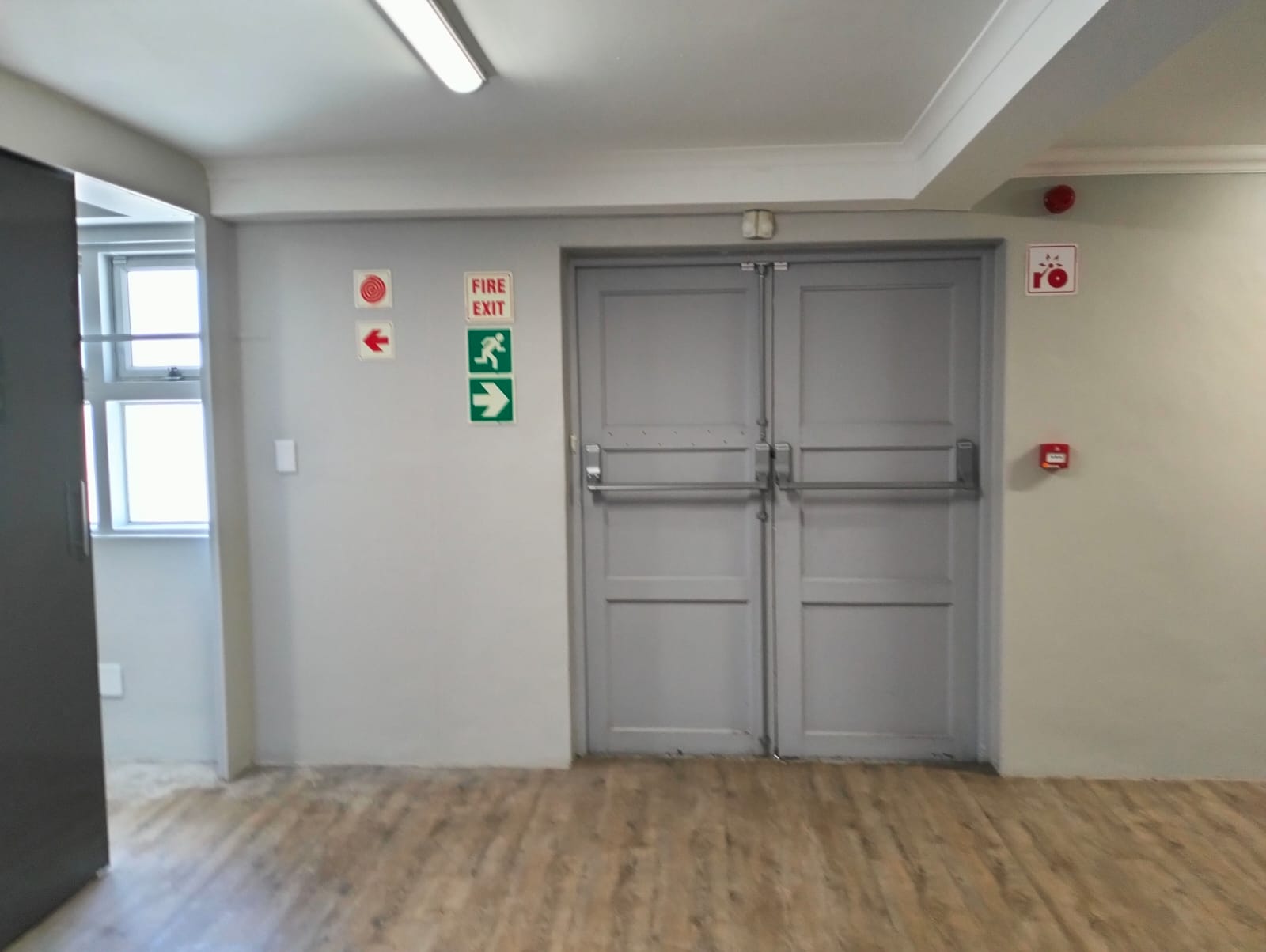 To Let commercial Property for Rent in Tyger Valley Western Cape